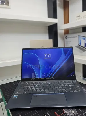 New Laptop MSI PE60 Prestige 32GB Intel Core I7 SSD 512GB