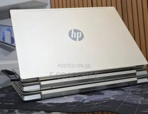 New Laptop HP Pavilion 10 16GB Intel Core I5 SSD 512GB