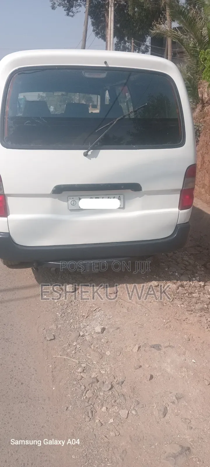 Toyota HiAce 1998 White