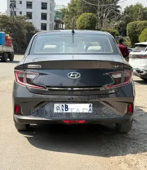 Hyundai I10 2022 Gray