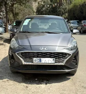 Hyundai I10 2022 Gray