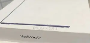 New Laptop Apple MacBook Air 2025 M4 13-Inch 16GB Apple M4 SSD 256GB