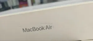 New Laptop Apple MacBook Air 2025 M4 15-Inch 16GB Apple M4 SSD 512GB