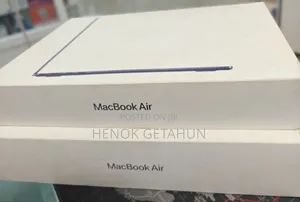 New Laptop Apple MacBook Air 2025 M4 13-Inch 16GB Apple M4 SSD 256GB