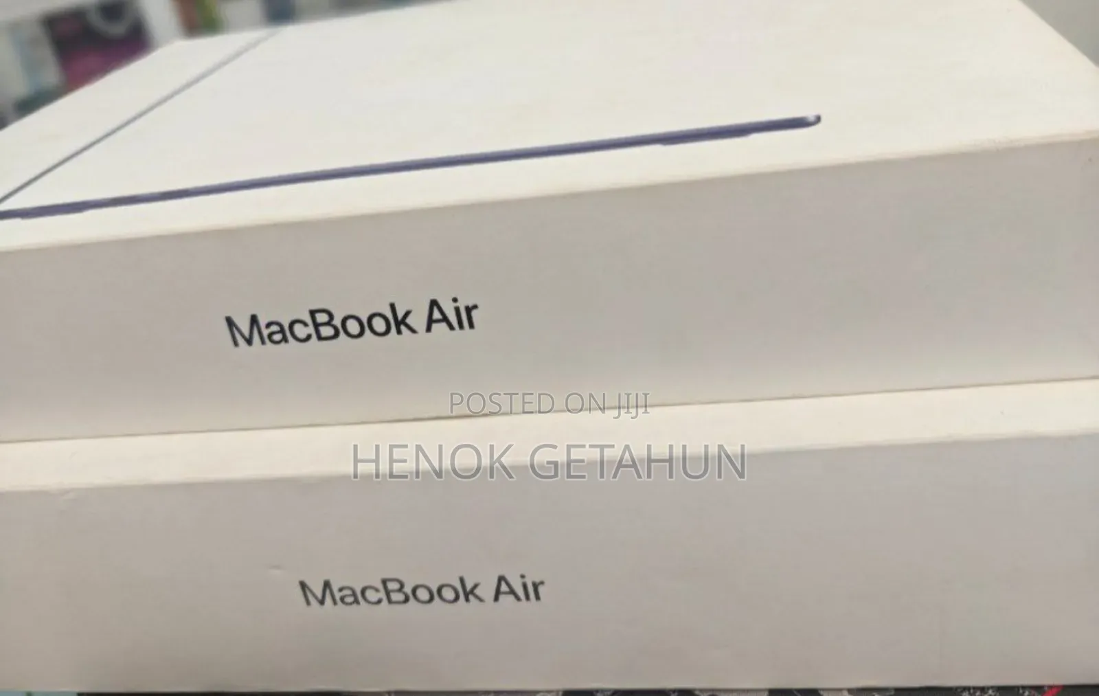 New Laptop Apple MacBook Air 2025 M4 13-Inch 16GB Apple M4 SSD 256GB