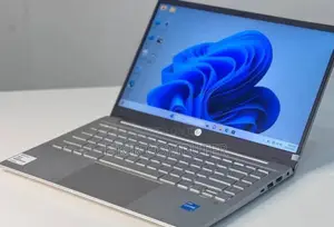 New Laptop HP EliteBook 830 G8 16GB Intel Core I5 SSD 256GB