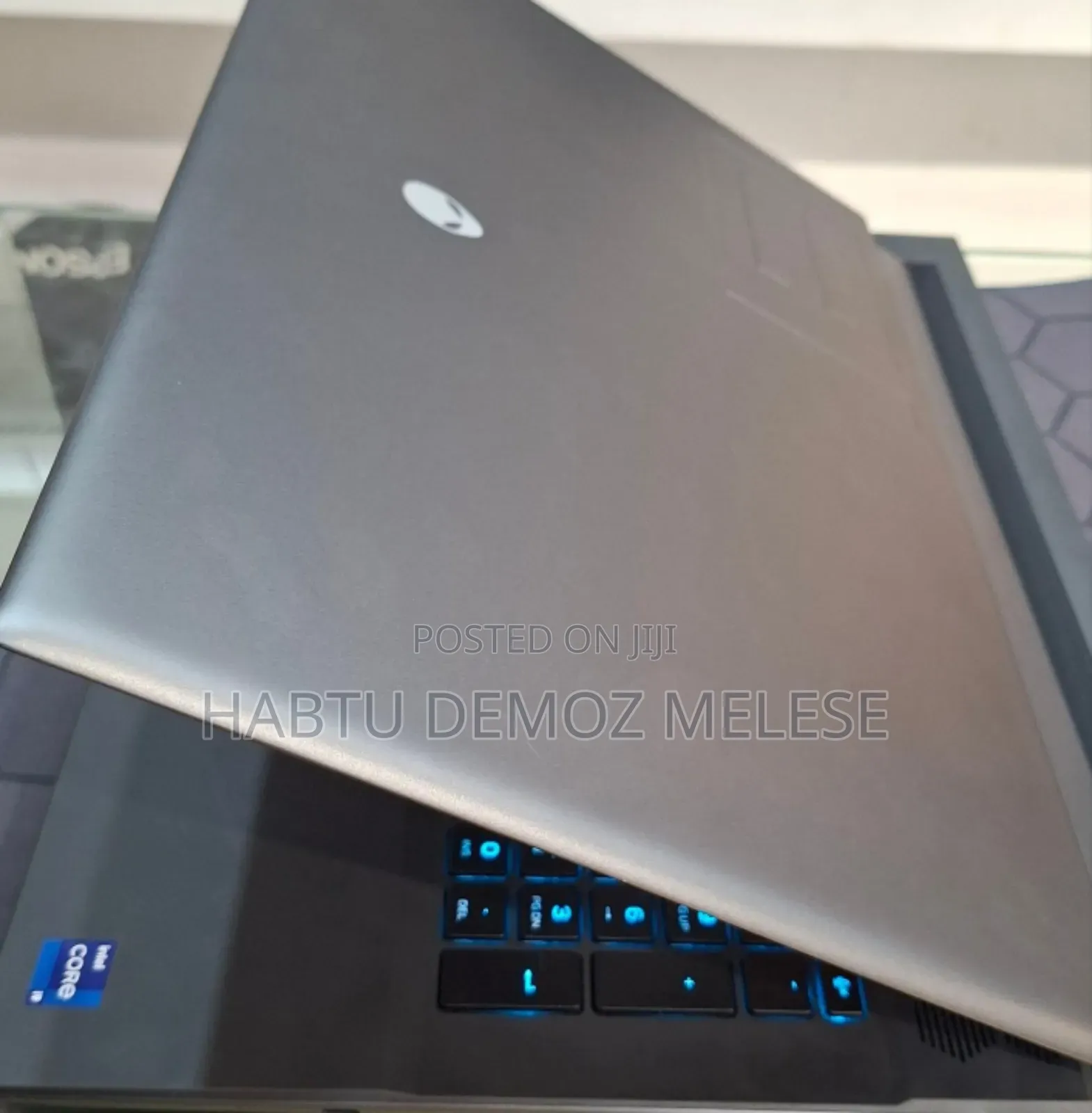 New Laptop Alienware M17x R2 32GB Intel Core I9 SSD 1T