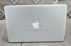 New Laptop Apple MacBook Pro 2015 8GB Intel Core I5 SSD 128GB