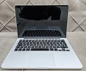 New Laptop Apple MacBook Pro 2015 8GB Intel Core I5 SSD 128GB