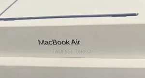 New Laptop Apple MacBook Air 2025 M4 13-Inch 16GB Apple M4 SSD 256GB