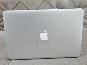 New Laptop Apple MacBook Air 2013 4GB Intel Core I5 SSD 256GB