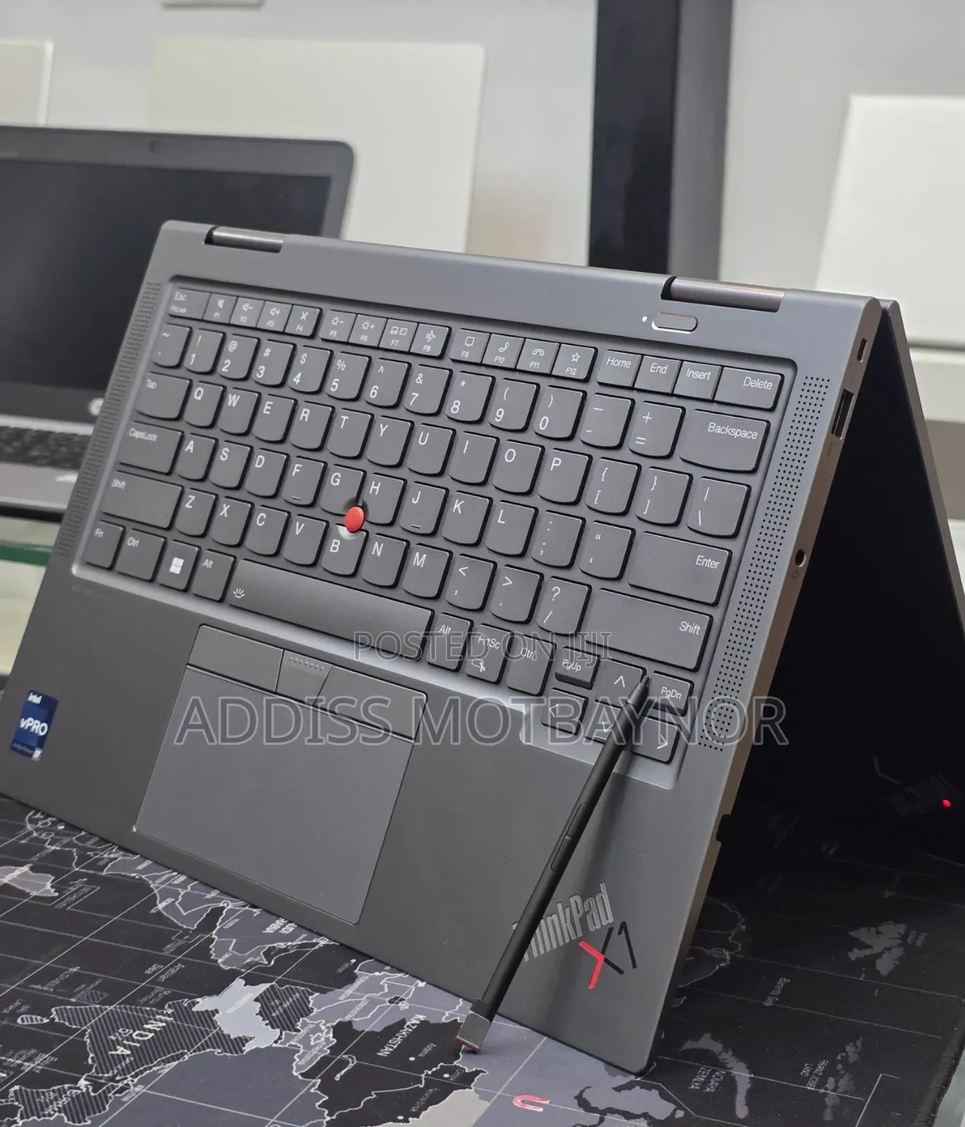 New Laptop Lenovo ThinkPad Yoga 16GB Intel Core I5 SSD 512GB