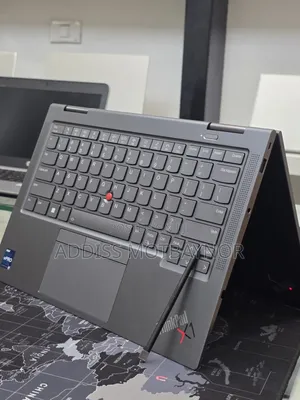 New Laptop Lenovo ThinkPad Yoga 16GB Intel Core I5 SSD 512GB