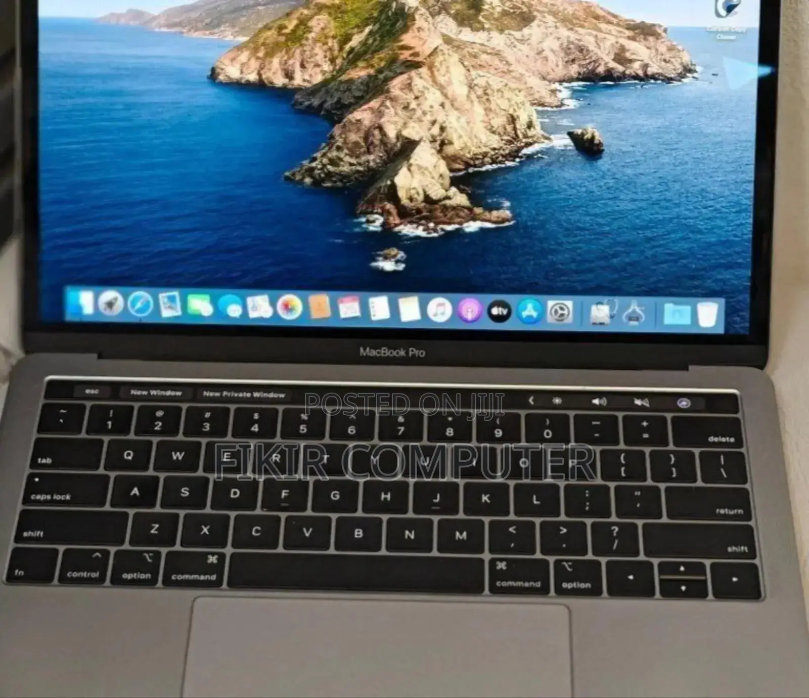 New Laptop Apple MacBook Pro 2019 16GB Intel Core I7 SSD 1T