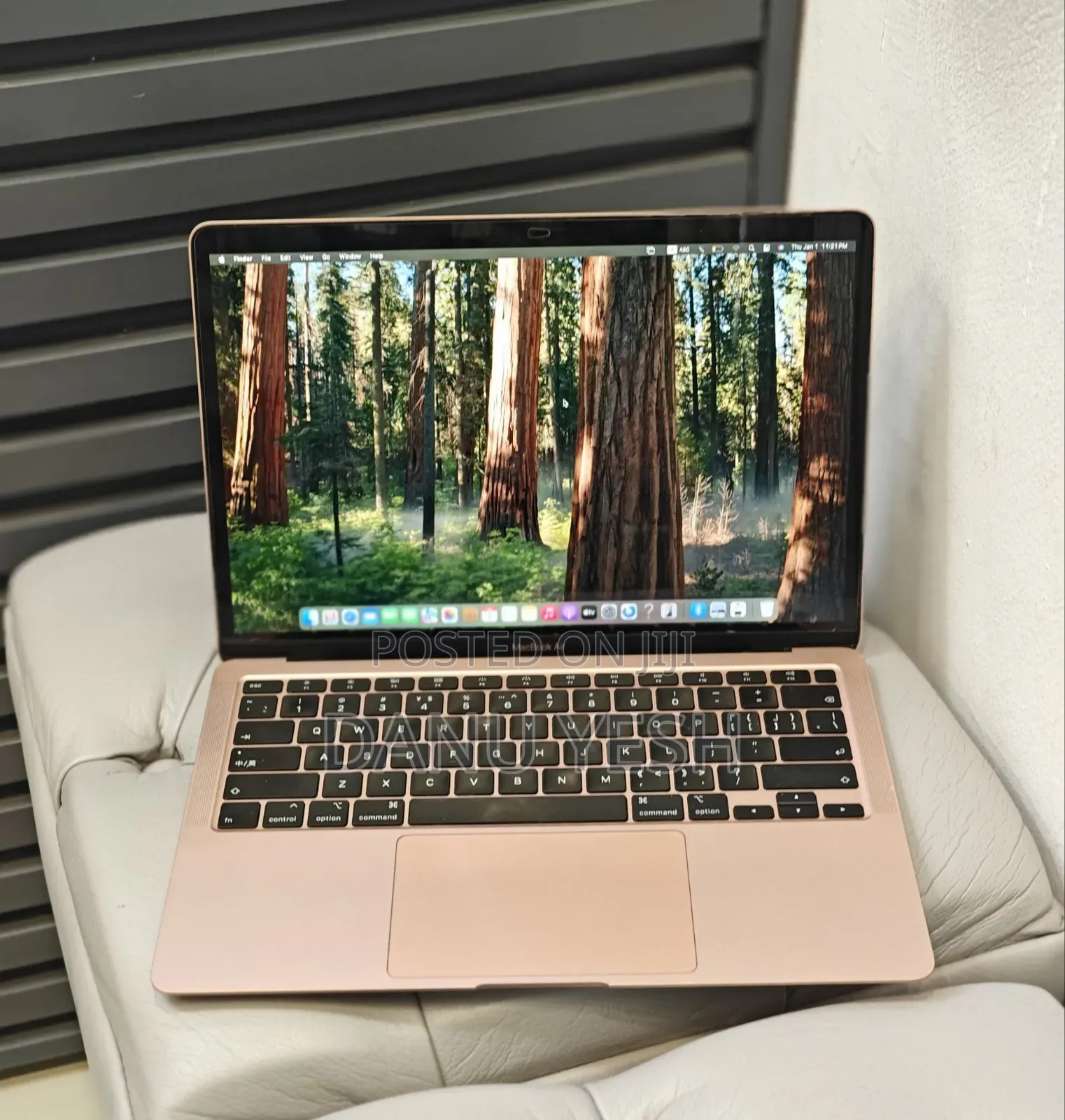 New Laptop Apple MacBook Air 2020 8GB Intel Core I3 SSD 256GB