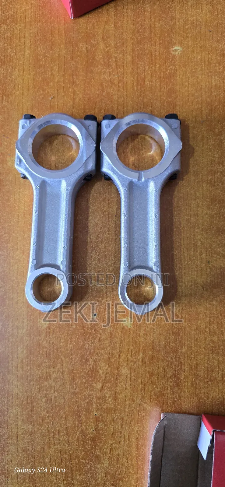 Conncting Rod Lombardini Engine ( Bela ቤላ ) ሎንባርዲኒ