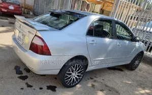 Toyota Corolla 2004 Silver