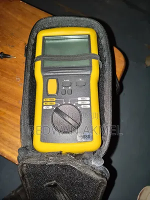 Insulation Tester
