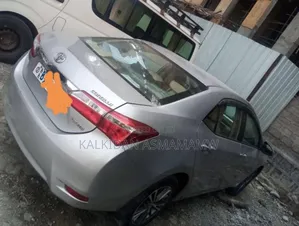 Toyota Corolla 2015 Silver