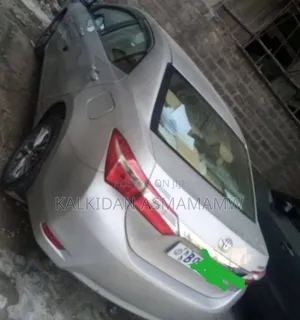 Toyota Corolla 2015 Silver
