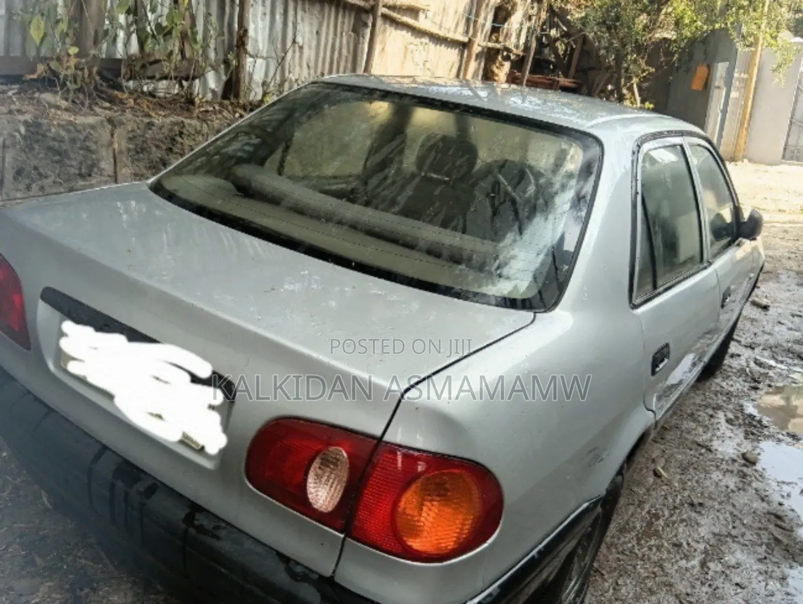 Toyota Corolla 2000 Silver