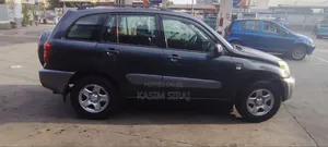 Toyota RAV4 2.0 D 2002 Gray