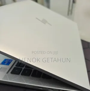 New Laptop HP EliteBook 840 G8 16GB Intel Core I5 SSD 512GB