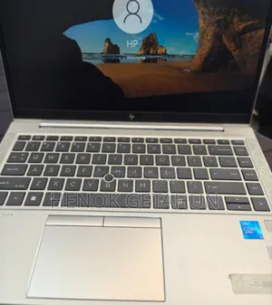New Laptop HP EliteBook 840 G8 16GB Intel Core I5 SSD 512GB