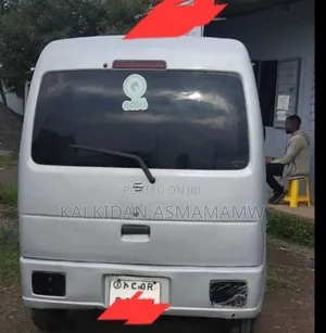 Suzuki Every Wagon 2012 Silver