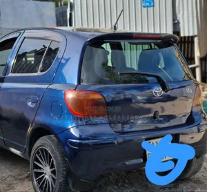 Toyota Vitz 2003 Blue