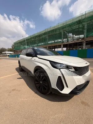 Peugeot 5008 2022 White