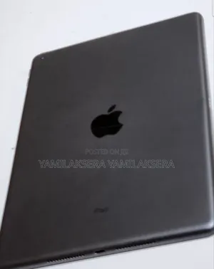 New Apple iPad 10.2 (2019) 64 GB Silver