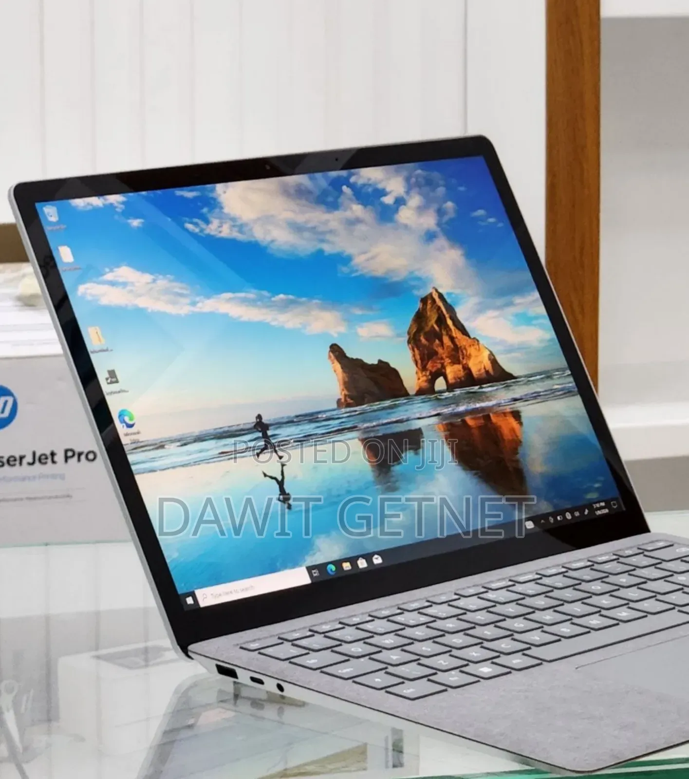 New Laptop Microsoft Surface 16GB Intel Core I7 SSD 256GB