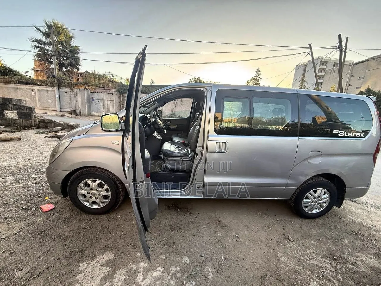 Hyundai Starex 2014 Silver