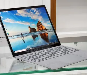 New Laptop Microsoft Surface 16GB Intel Core I7 SSD 256GB