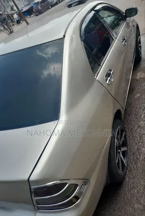 Toyota Corolla 2004 Gold