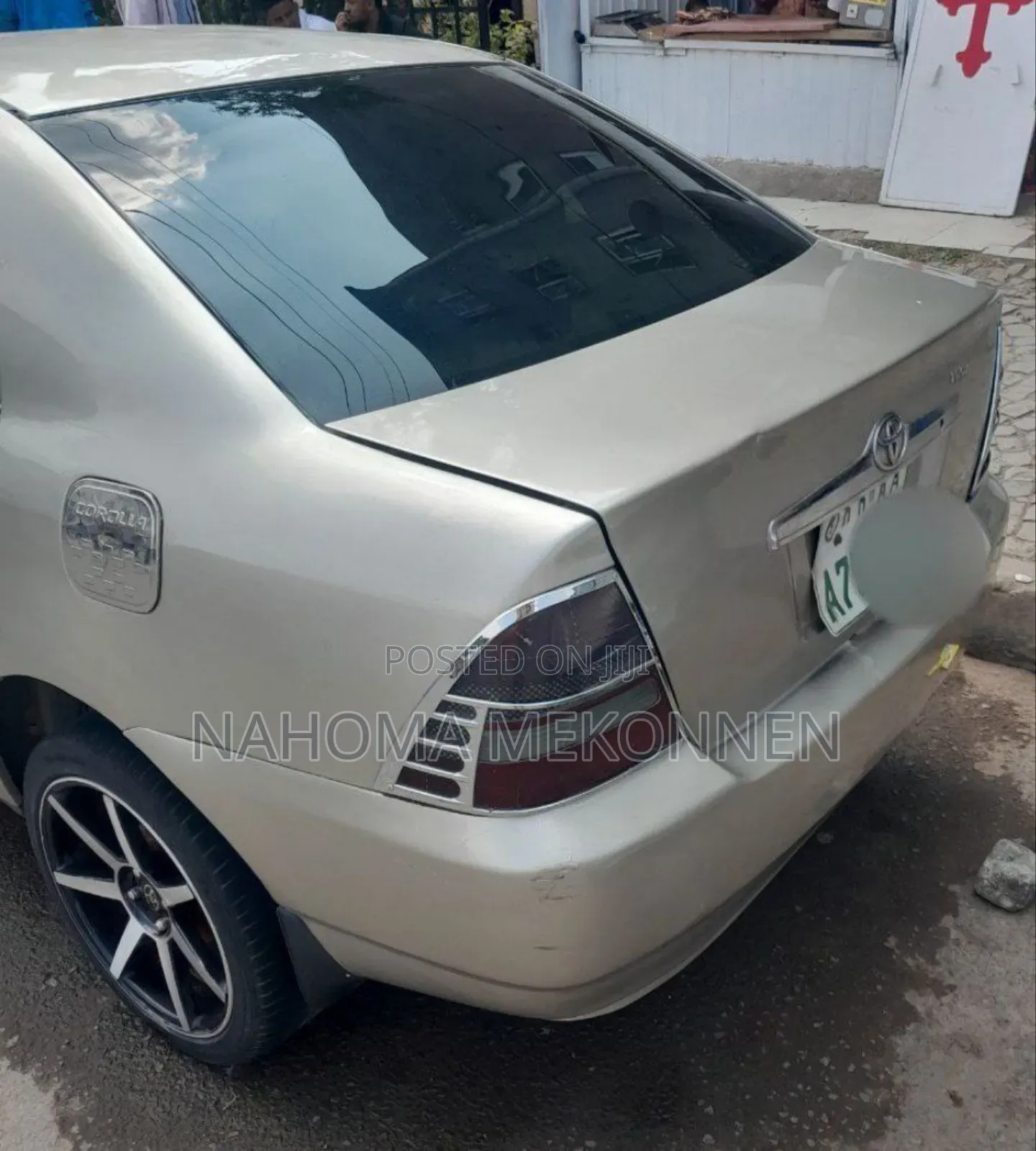 Toyota Corolla 2004 Gold