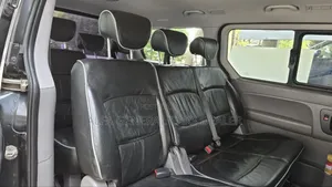 Hyundai H1 2013 Beige