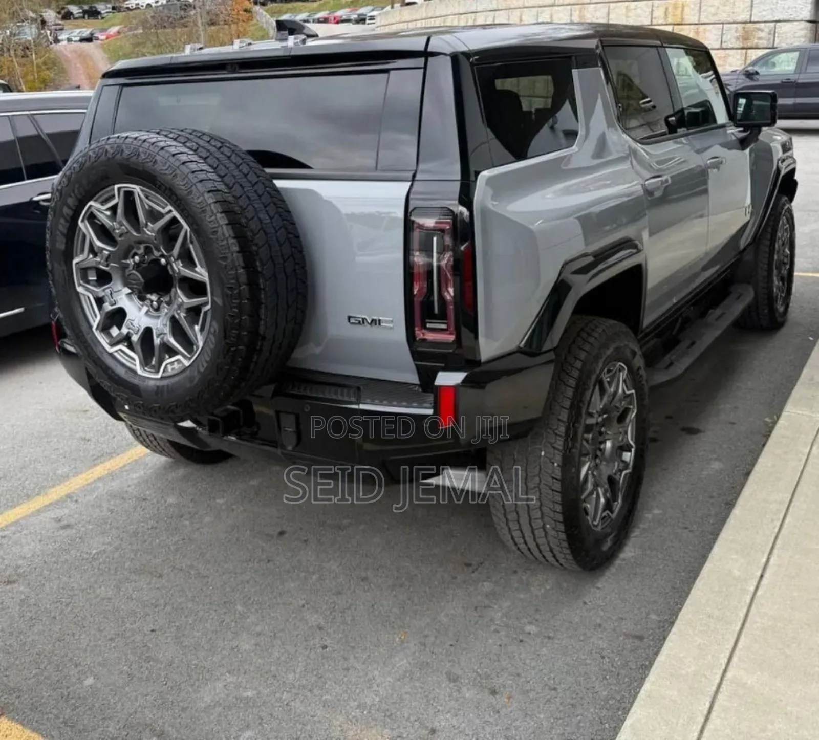 New GMC HUMMER EV SUV 2025 Gray