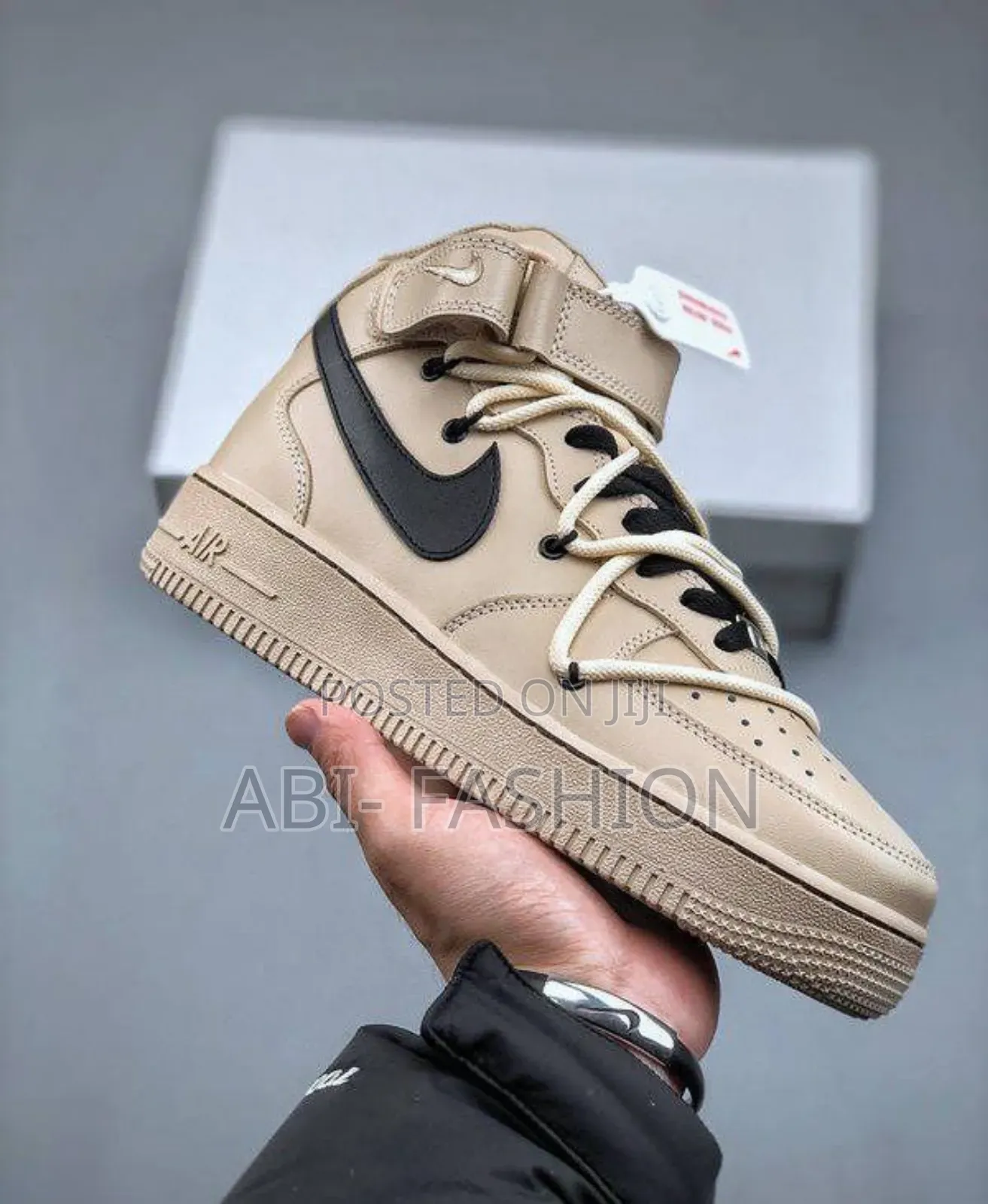 Nike Air Force 1'07 High Top Shoes