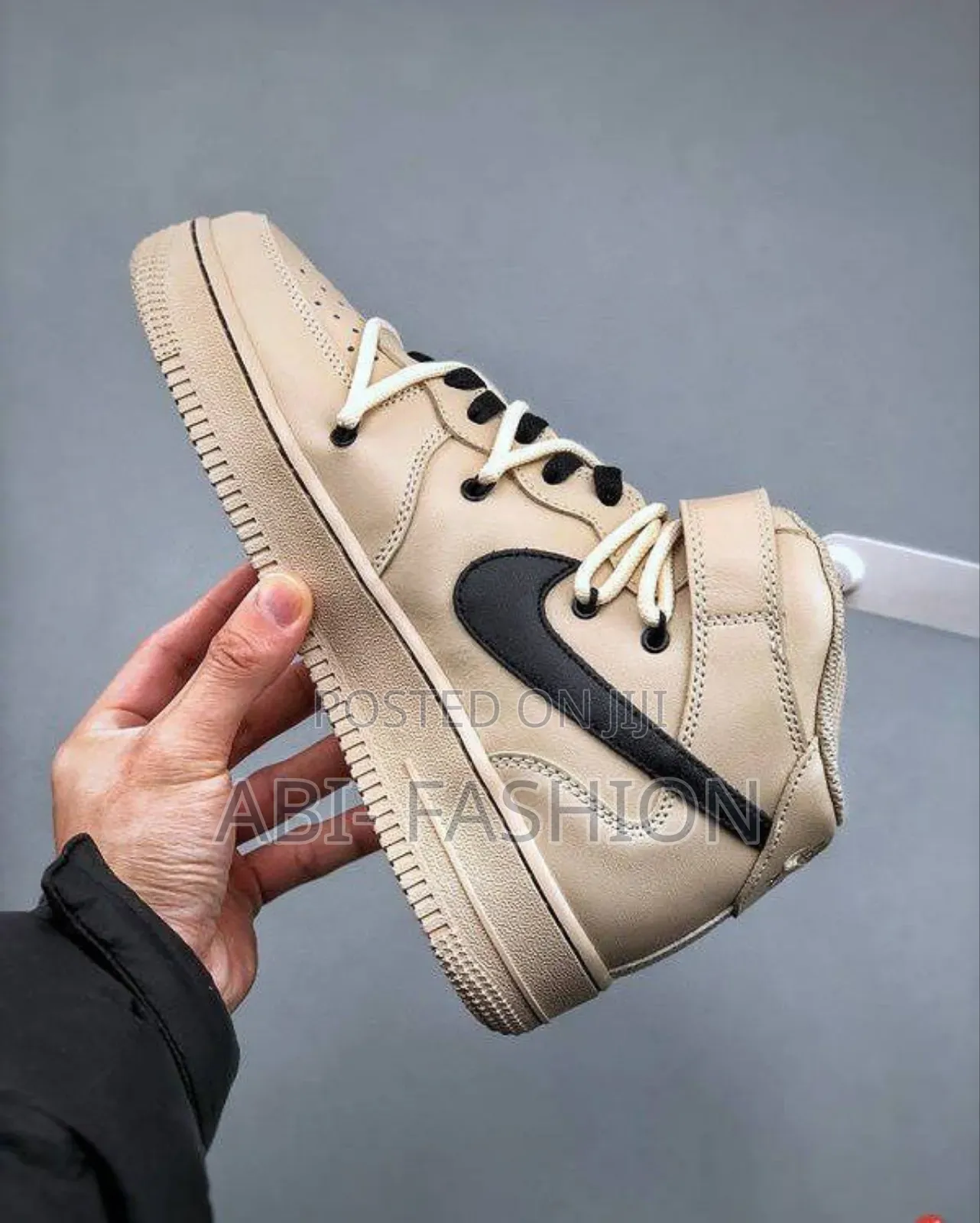 Nike Air Force 1'07 High Top Shoes