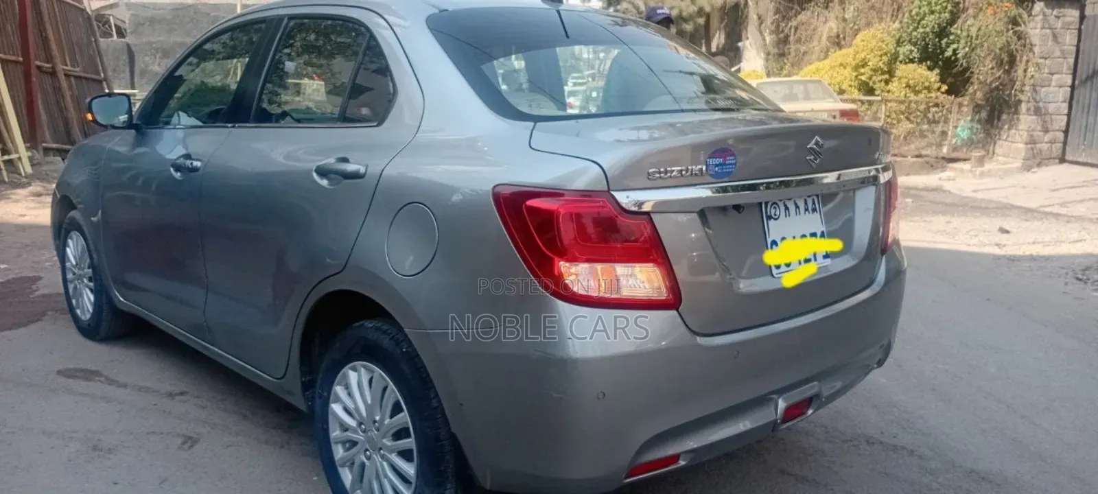 Suzuki Dzire 2022 Silver