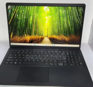 New Laptop Dell Inspiron 15 8GB Intel Core I5 SSD 256GB