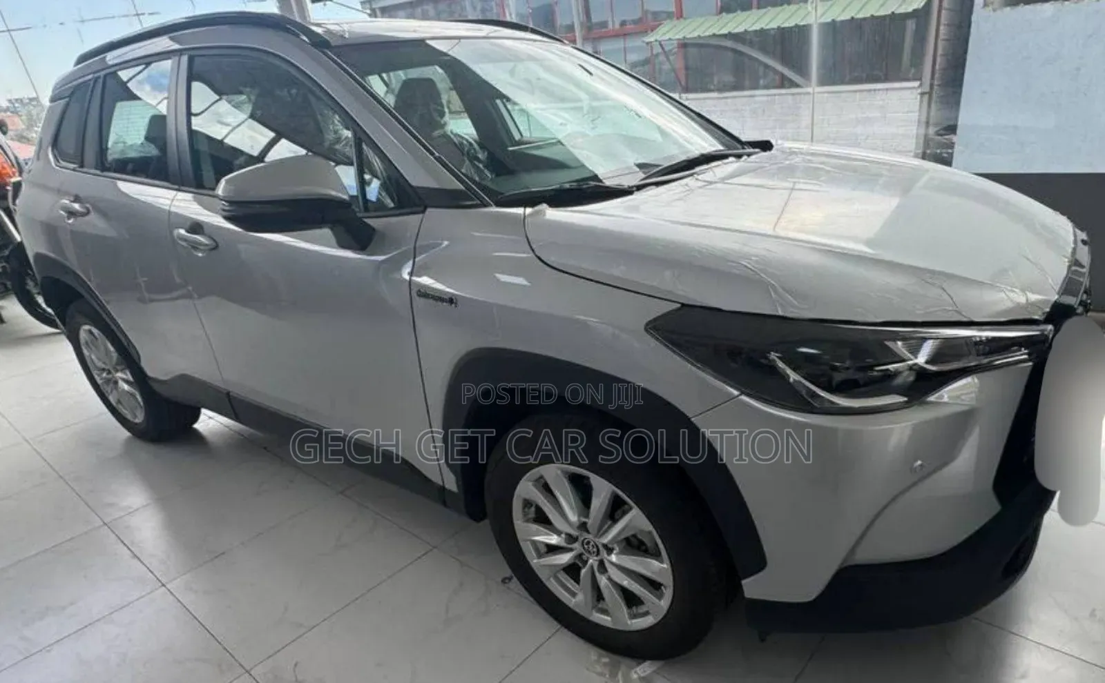 Toyota Corolla Cross Hybrid 2024 Silver