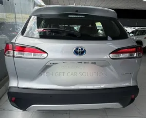 Toyota Corolla Cross Hybrid 2024 Silver