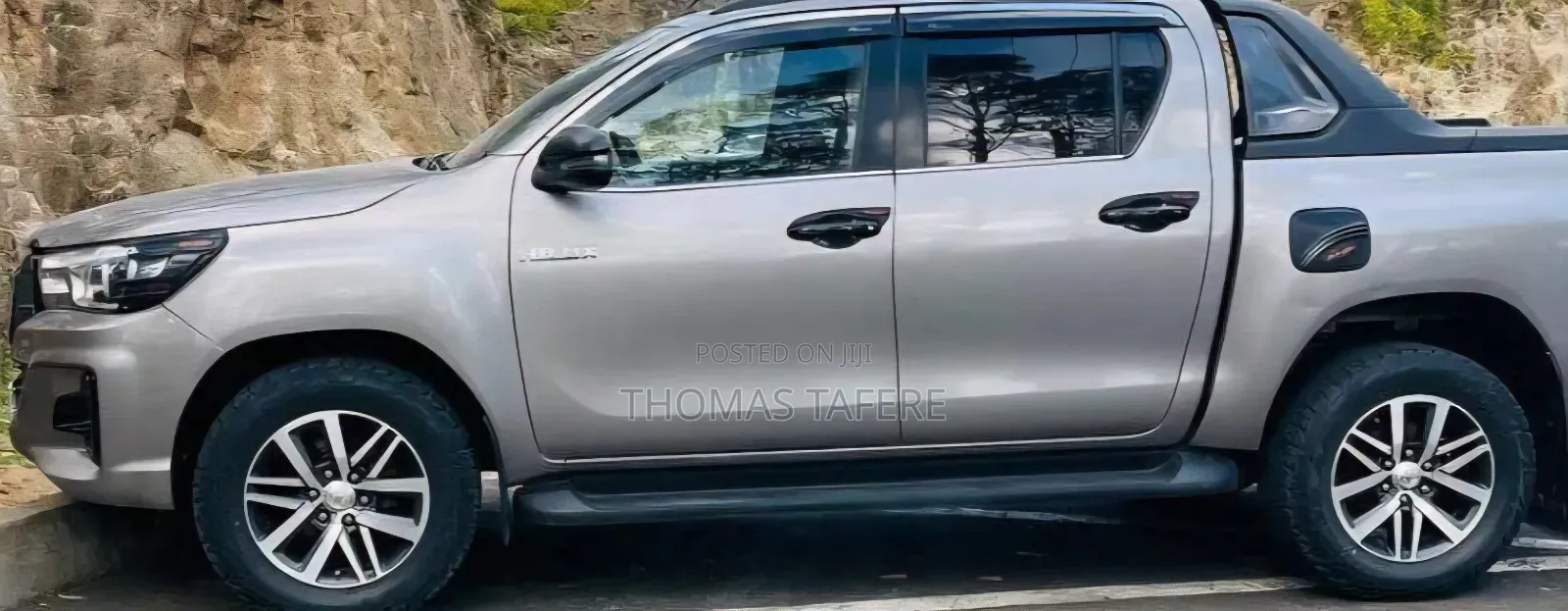 Toyota Hilux 2020 Silver