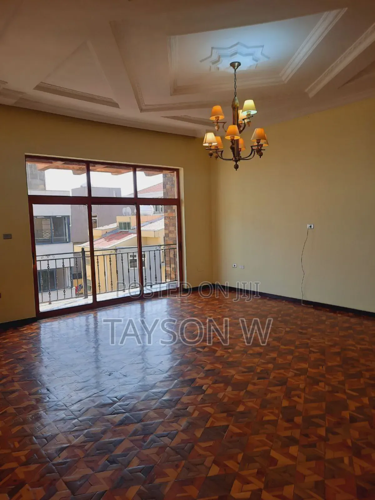 6bdrm House in Addis Abeba, Bole for sale