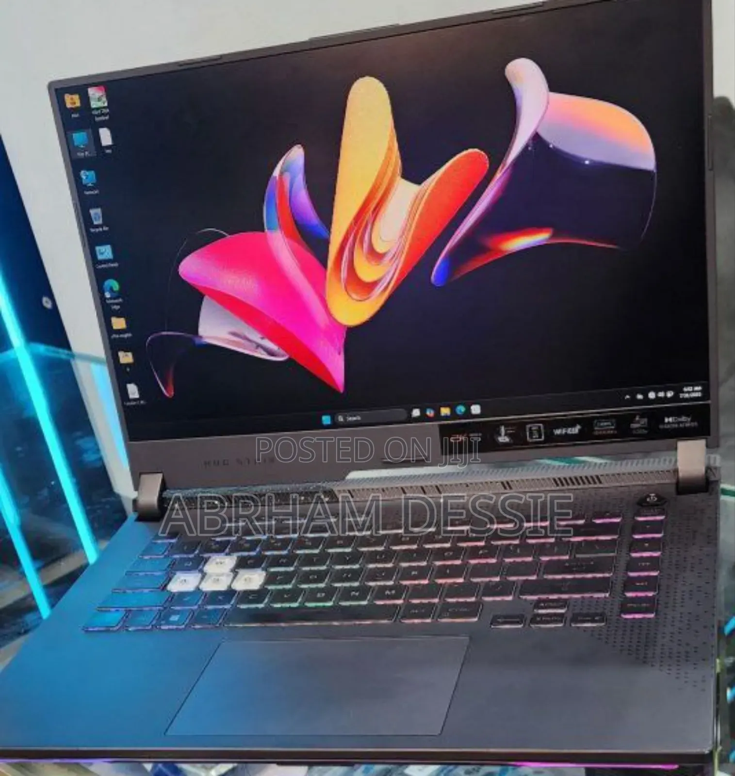 New Laptop Asus 16GB AMD Ryzen 7 SSD 512GB