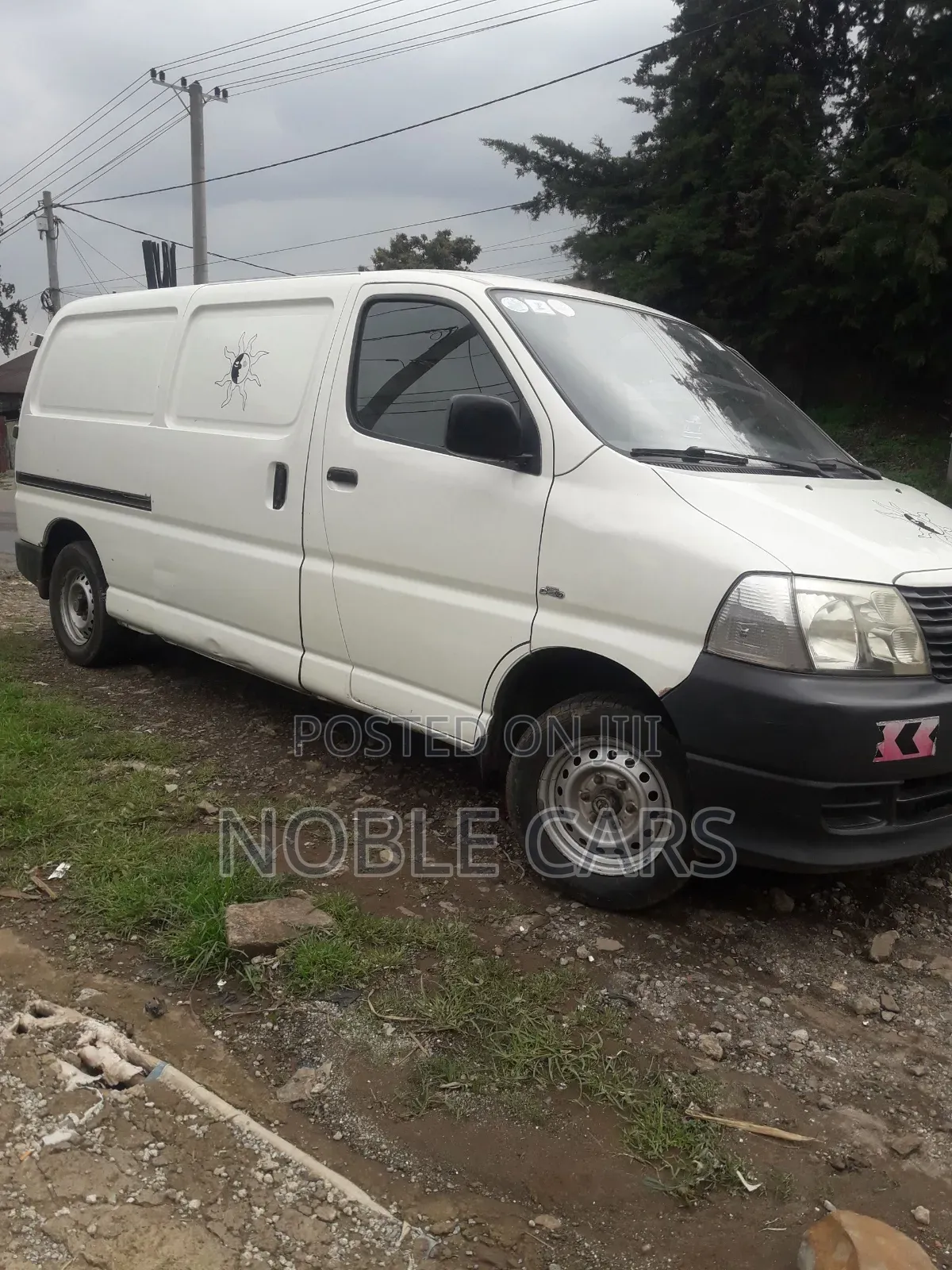 Toyota HiAce 2008 White