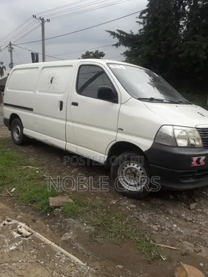 Toyota HiAce 2008 White